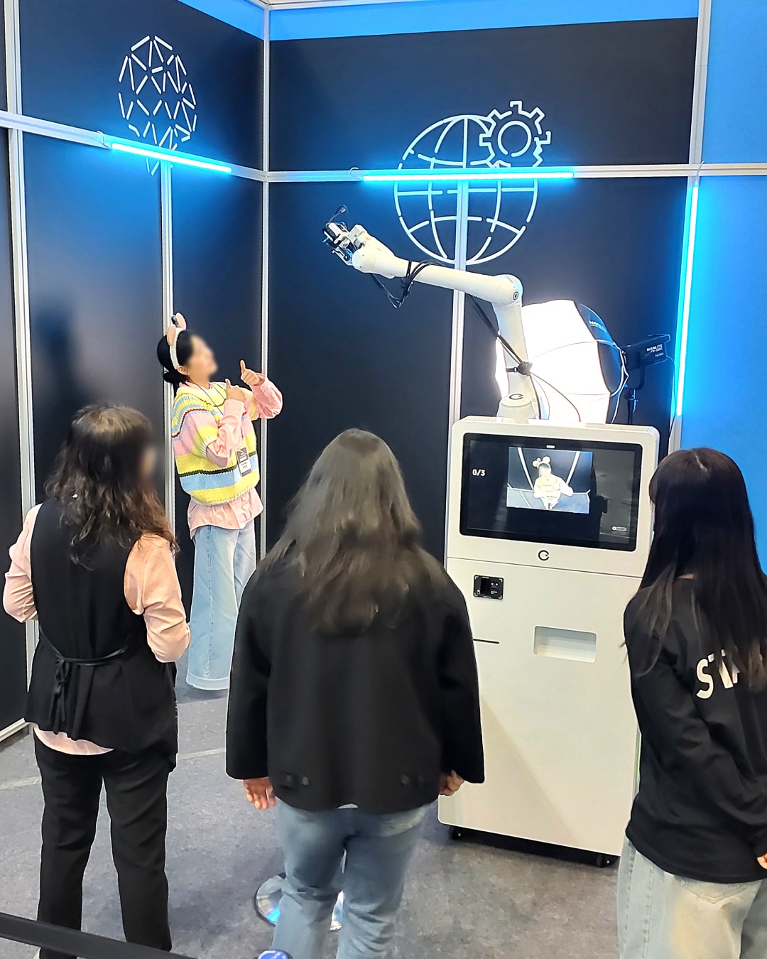 2025.11 I 2025 대한민국 AI교육페스티벌 특별한 브랜드 경험을 위해 포스트미가 킨텍스에서 열린 AEF 2025 에 다녀왔습니다!이벤트 주최 측 브랜드 콘셉트에 맞...